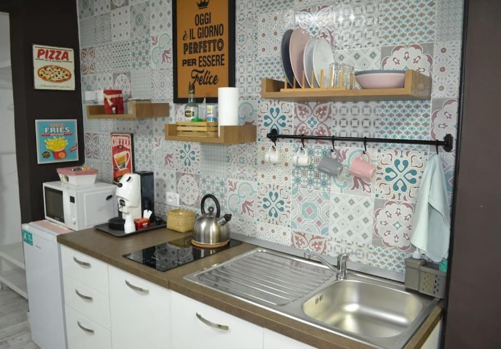 Casa Mya - Studio Flat ナポリ エクステリア 写真